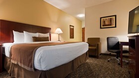 Best Western Plus Louisville Inn & Suites