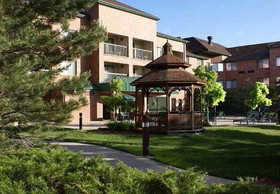 Courtyard Boulder Louisville