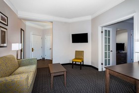 La Quinta Inn & Suites by Wyndham Denver Boulder-Louisville