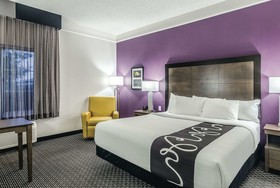 La Quinta Inn & Suites by Wyndham Denver Boulder-Louisville