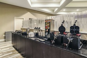 La Quinta Inn & Suites by Wyndham Denver Boulder-Louisville