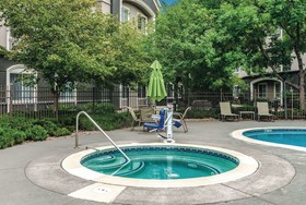 La Quinta Inn & Suites by Wyndham Denver Boulder-Louisville