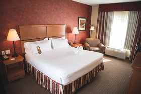 Holiday Inn Express & Suites Loveland