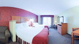 Holiday Inn Express & Suites Loveland