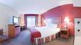Holiday Inn Express & Suites Loveland