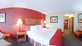 Holiday Inn Express & Suites Loveland