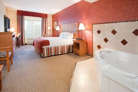 Holiday Inn Express & Suites Loveland