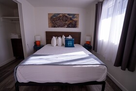 A-Lodge Lyons