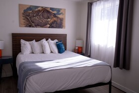 A-Lodge Lyons
