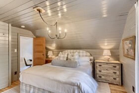 A-Lodge Lyons