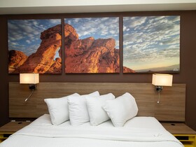 Days Inn by Wyndham Manitou Springs