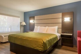 Quality Inn & Suites Manitou Springs At Pikes Peak