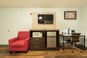 Quality Inn & Suites Manitou Springs At Pikes Peak