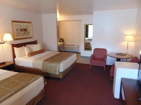 Magnuson Hotel Manitou Springs