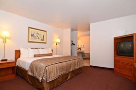 Magnuson Hotel Manitou Springs