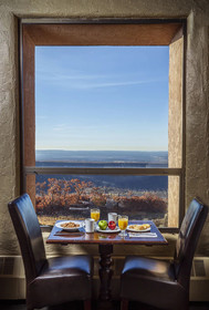Far View Lodge