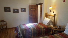 The Minturn Inn