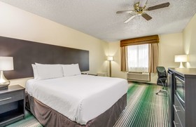 GreenTree Inn Montrose