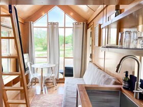 Cedar Creek Rv Park And Lodging