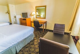 Days Inn by Wyndham Montrose