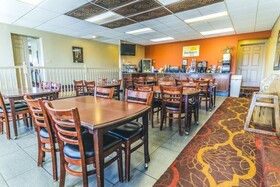 Days Inn by Wyndham Montrose