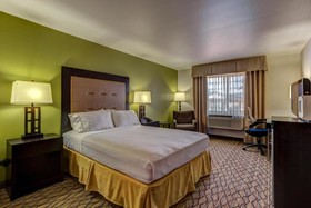 Holiday Inn Express & Suites Montrose