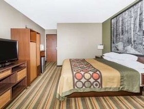 Super 8 by Wyndham Montrose