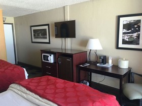Ramada by Wyndham Monument