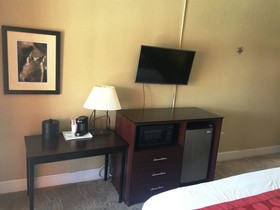 Ramada by Wyndham Monument