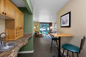 Ramada by Wyndham Monument