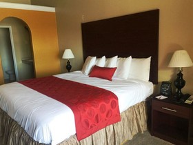 Ramada by Wyndham Monument