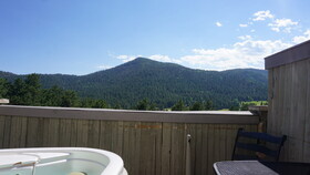 Arrowhead Manor