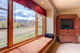 Aspen Ridge