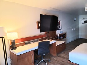 Delta Hotels Denver Thornton