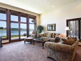 The Villas 103 3 Br townhouse by RedAwning