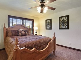 The Villas 103 3 Br townhouse by RedAwning