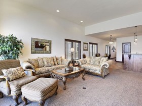 The Villas 103 3 Br townhouse by RedAwning