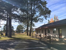 Mountain Landing Suites & RV Park