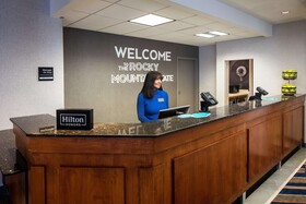 Hampton Inn & Suites Parker