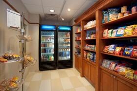 Hampton Inn & Suites Parker