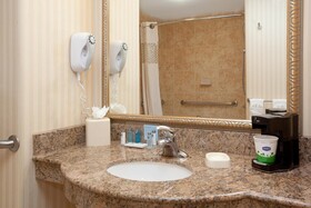 Hampton Inn & Suites Parker