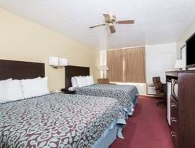 Days Inn by Wyndham Pueblo