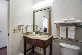 Quality Inn & Suites West