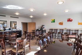 Quality Inn & Suites West