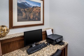 Quality Inn & Suites West