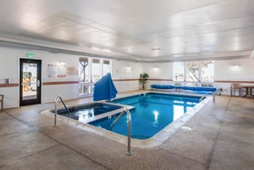 Quality Inn & Suites West