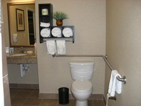 Hampton Inn & Suites Pueblo North