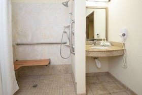 Holiday Inn Express Hotel & Suites Pueblo North