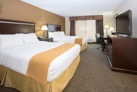 Holiday Inn Express Hotel & Suites Pueblo North