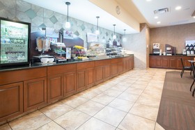 Holiday Inn Express Hotel & Suites Pueblo North